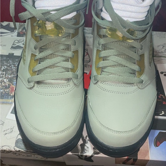 Air Jordan 5 main image 4